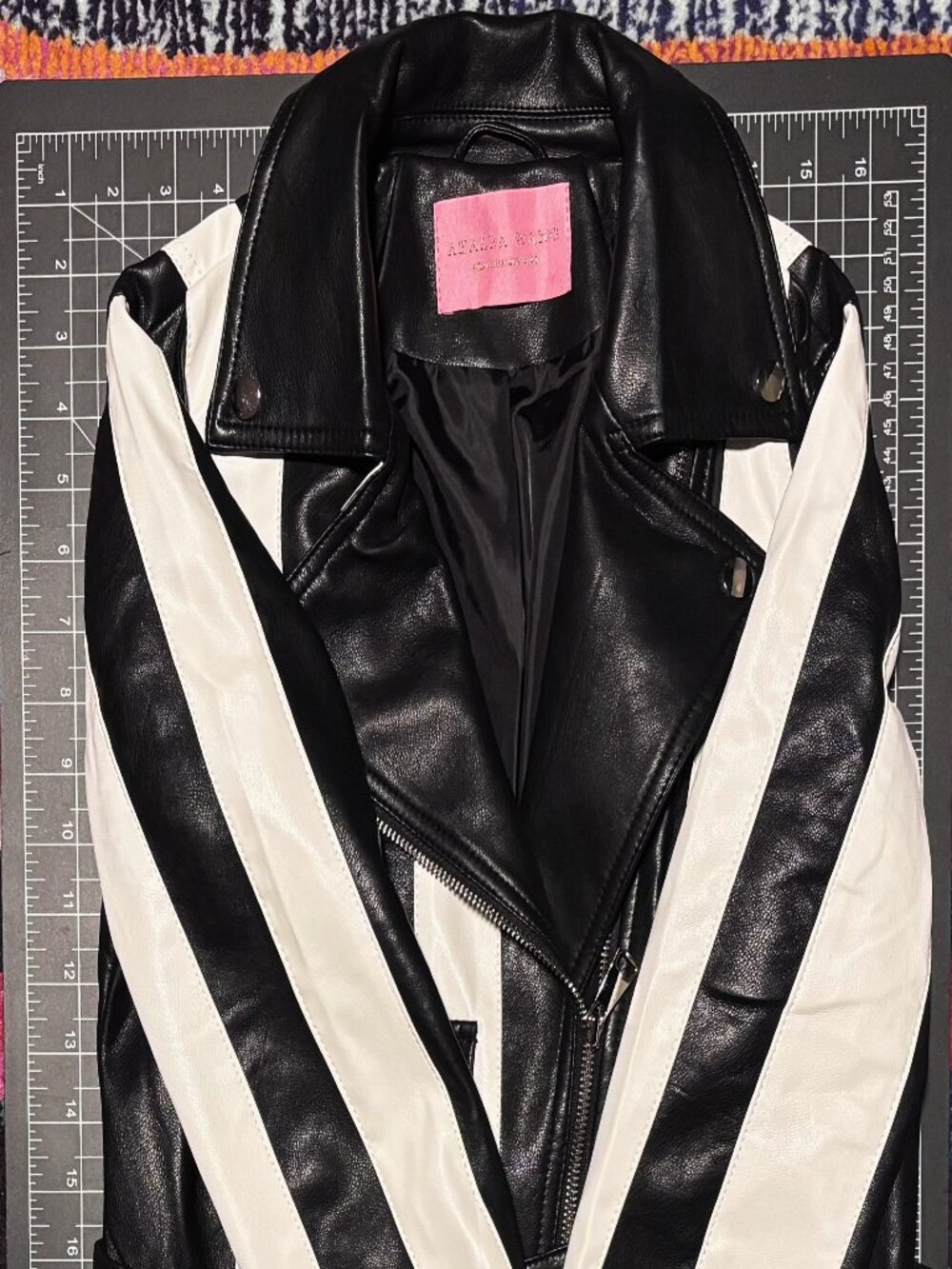 AZALEA WNG BEETLEJUICE MOTO JACKET - size SMALL - Picture 6 of 6